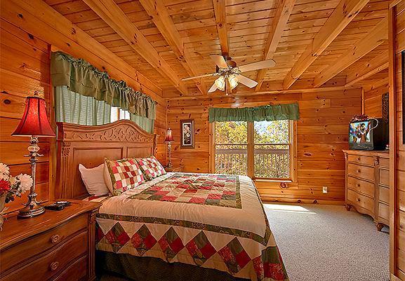 Mountain Flower- Four-Bedroom Cabin 비둘기 포지 외부 사진